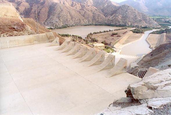 Downstream close view of the emergency spillway channel. 