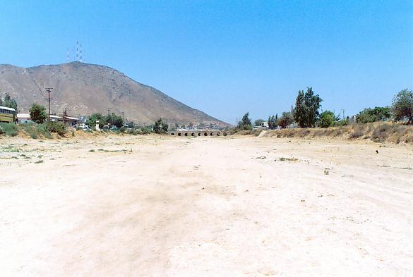 Vista del sitio RP-3 hacia aguas abajo. 