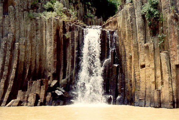 Waterfall at the basaltic prisms of Santa Maria Regla, Hidalgo, Mexico (2003)